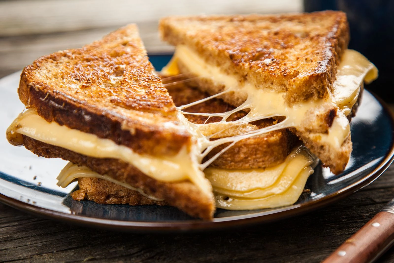 Minnesota Sandwiches Its Way to Grilled Cheese Glory-Getty Thinkstock