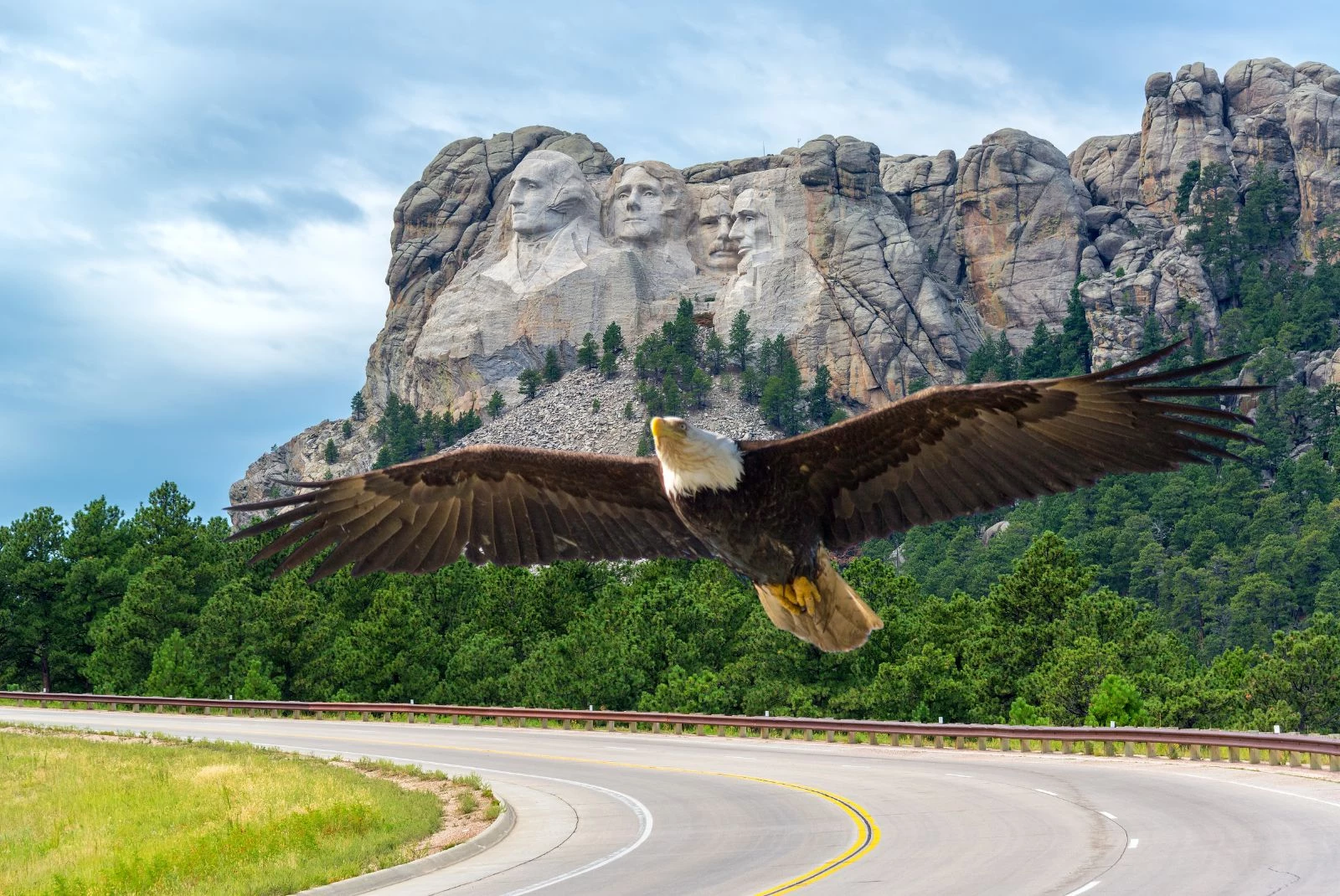 Mount Rushmore Eagles South Dakota-Getty Thinkstock