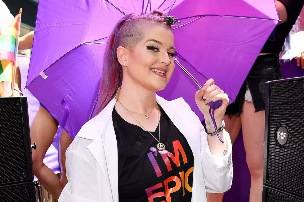 Kelly Osbourne Celebrates One Year of Sobriety After ‘Really Dark’ Time