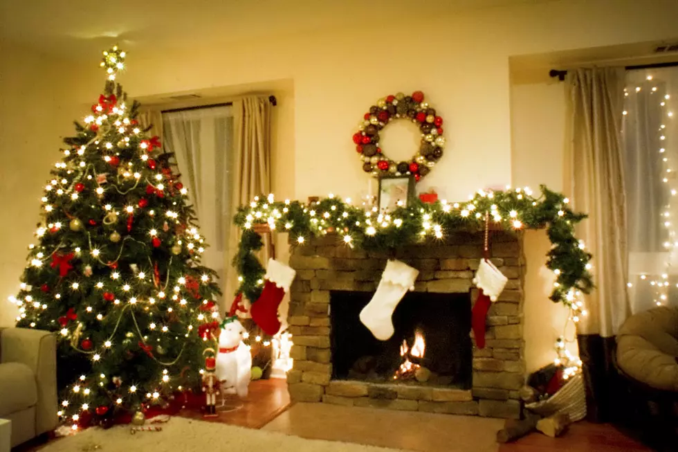 Girl Burned in Fire That Killed Her Family Desperately Wants Cards for Christmas Tree