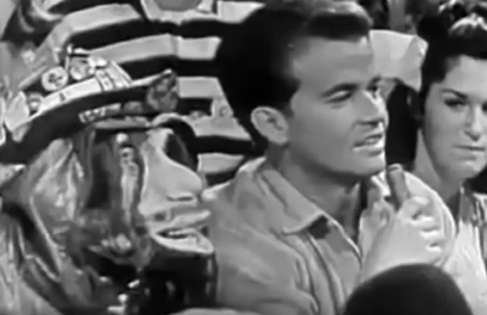 Wanna See The Guy Who Sings ‘Monster Mash’?