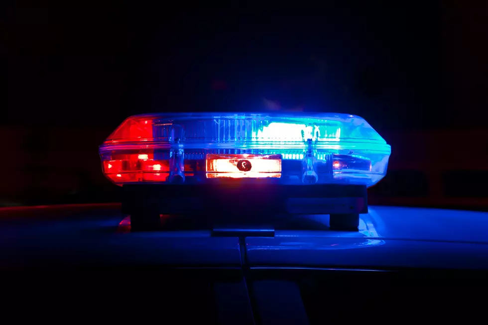 How to Pull Over Properly When Emergency Vehicles Are Coming